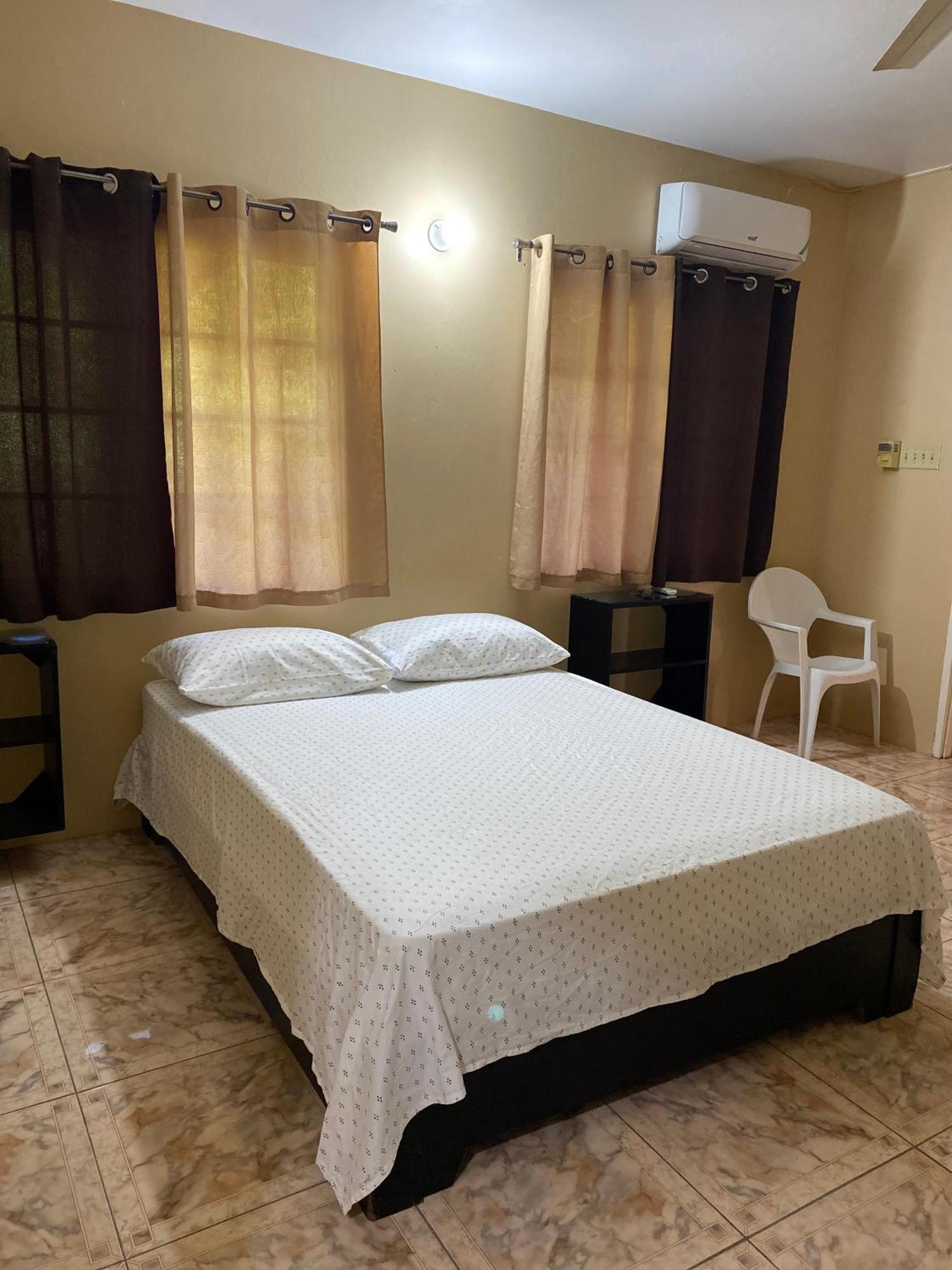 Marshan Villa Teluk Montego Bagian luar foto